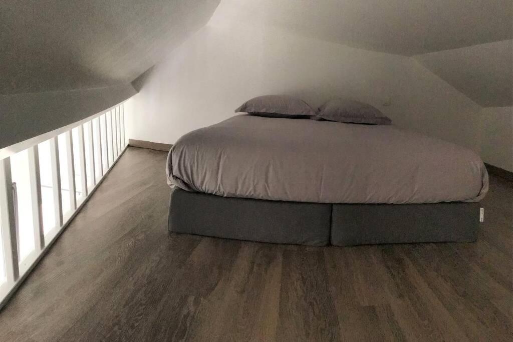 Ferienwohnung Duplex Bellifontain Au Coeur De Fontainebleau Exterior foto